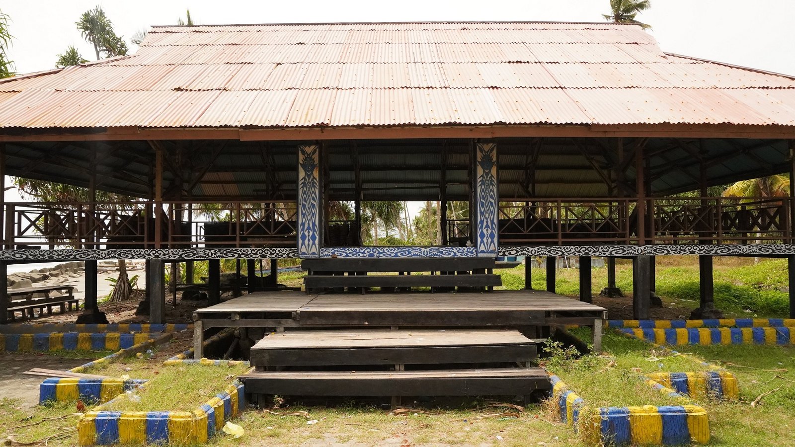 Rumah Adat Tang-Va